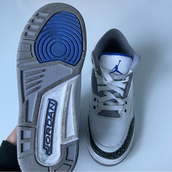 Shoes - Picture 5 of 5